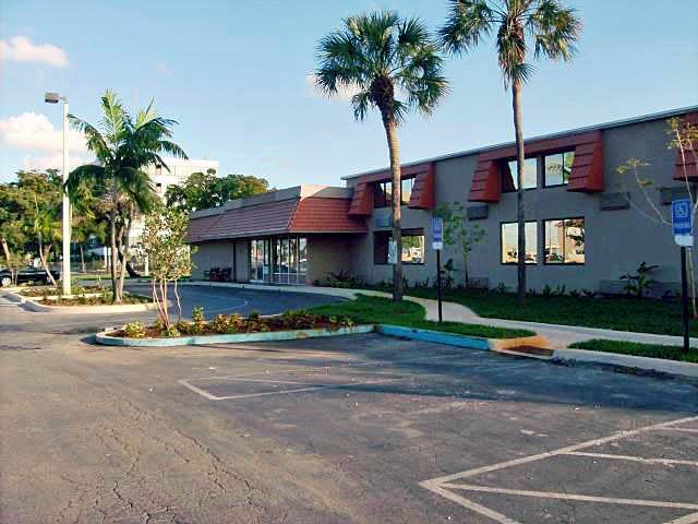 Motel 6-Miami, Fl Доръл Екстериор снимка